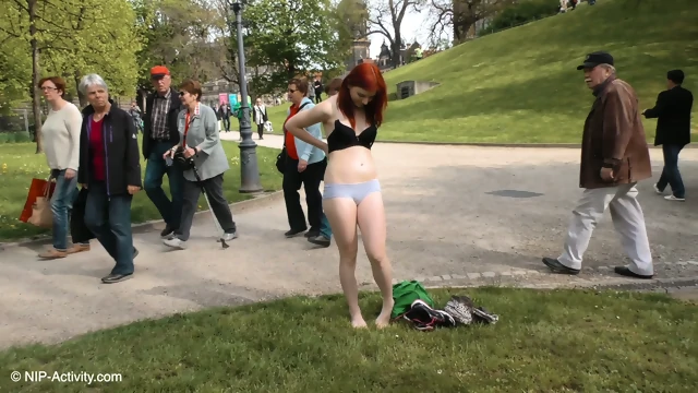 Rita Aka Vanessa Shelby Naked In Public 3