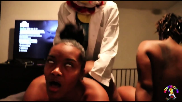 𝕋𝕙𝕣𝕖𝕖𝕤𝕠𝕞𝕖 𝕎/ ℙ𝕣𝕖𝕘𝕟𝕒𝕟𝕥 𝕘𝕚𝕣𝕝 𝕒𝕟𝕕 ℕ𝕦𝕣𝕤𝕖