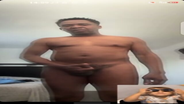 JE VOUS PRÃSENTE LA VIDÃO DE BERNARD EDOUARD HAÃTIEN VIVANT EN ÃTATS-UNIS QUI AIME SE MASTURBER SUR LES RÃSEAU SOCIAUX