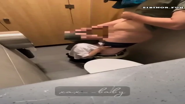 pasangan remaja lagi sange ngewe di toilet mall virall Https://s.id/yangviral1