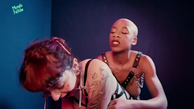 Ava D Amore And Paige Ashley - Ava On The Bench  Kinky4Ever