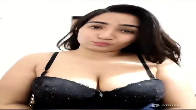 sexy indian gayatri full sexy figuer revel