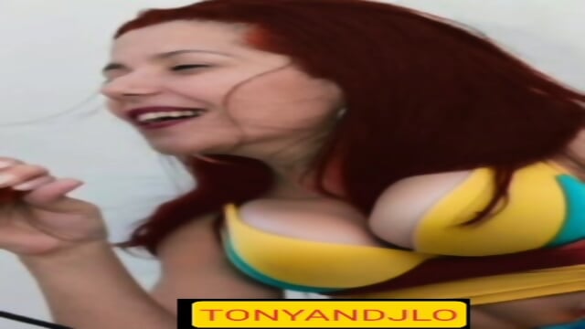 Amateur lovely redhead milf 5