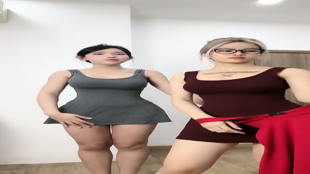 Cute Asian tranny yapping