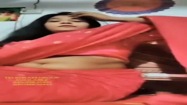 Sexy bhabi boobs show