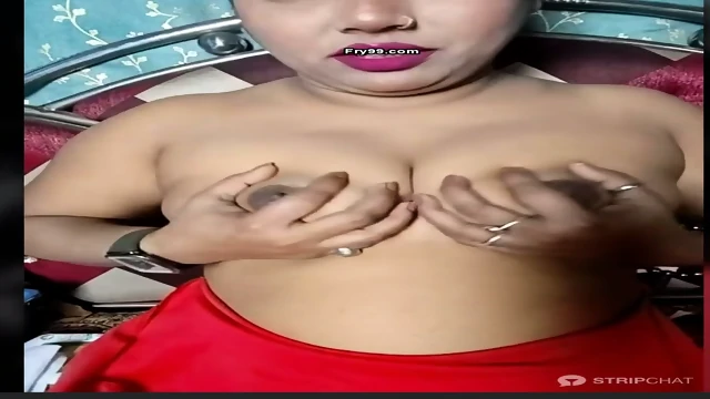 Hornypriya696 full show