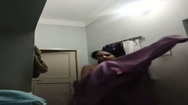 Bhabhi Changing Clothes Secretly Recorded