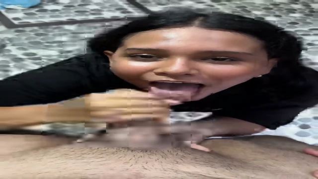 Boyfriend Fucked Her Girlfriend On Washroom