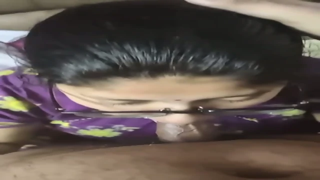 Indian Chashmish Bhabhi Giving Blowjob to Husband