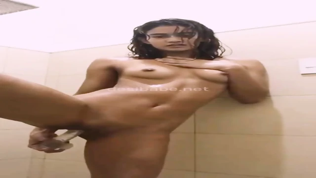 Fifi Sharma Phillips Bolly_boll Player Nude Dildo Sucking