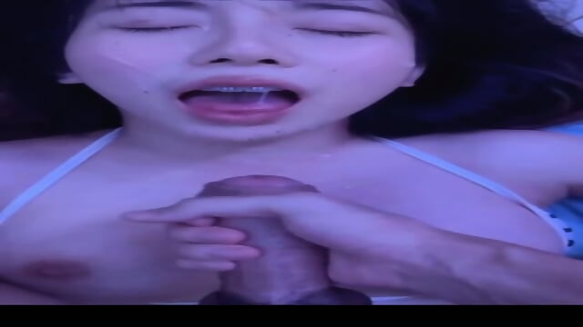 Enak Banget Kena Crot  mommy