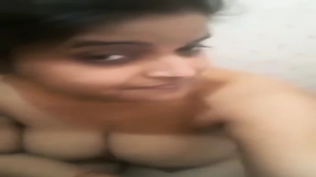 HInDI LG Desi Girl Video Call Shower