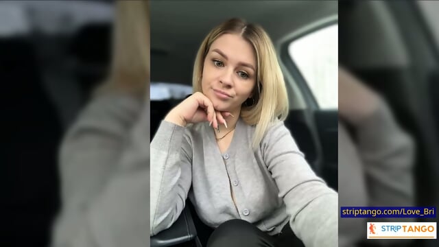 Intimate asmr with one cam girl. Mobile late-night mood. Save this one.