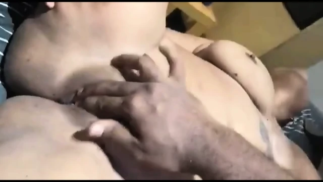 PNG prostitute Avia Lokoloko dick sucking