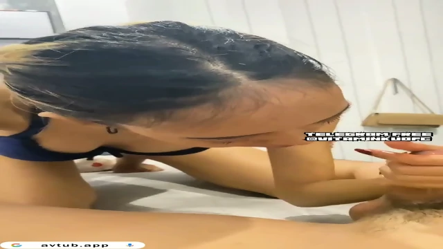 Operasi teteknya bagus loh, cuman nambah dikit volume breast nya, keren(jadi pas size tete nya(montok-montok))