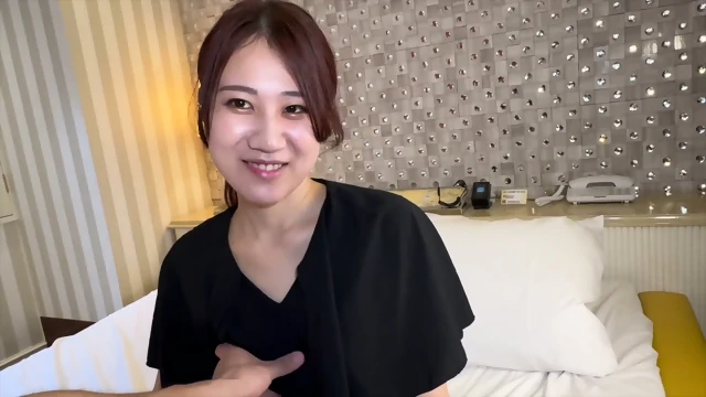 Cute Japanese Girl With Nice Smile And Body. Nice Facial