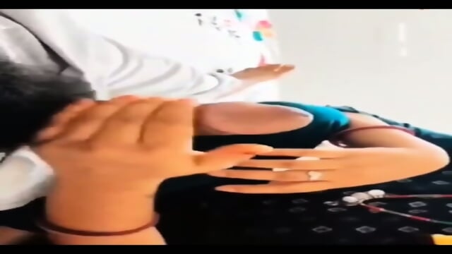 Raat Ki Chudai Se Pehle Biwi Ka Garam Blowjob
