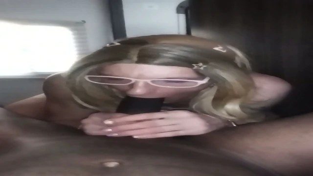 Trans chick Kristin Starr sucks a BBC so good