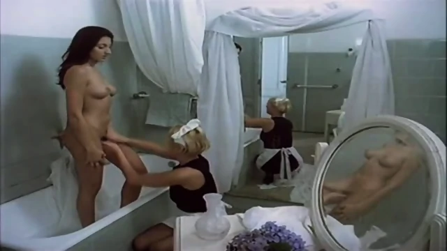 A Country Girl - Vintage Italian