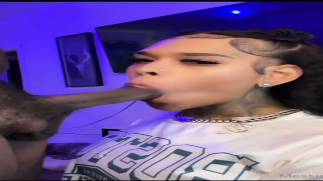 Pretty Ebony TS Takes A Good Pounding