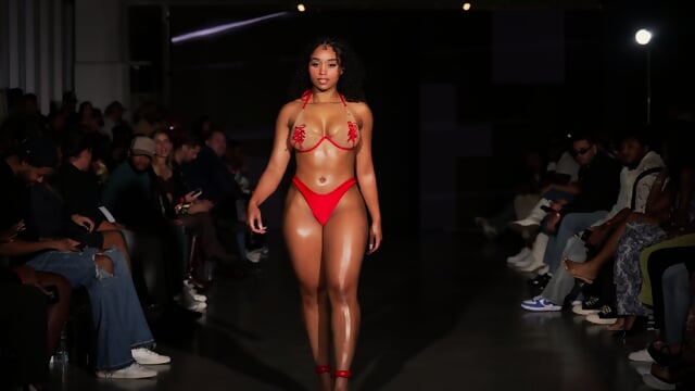 Kathryn C in Slow Motion ï½ Art Basel Miami (1)