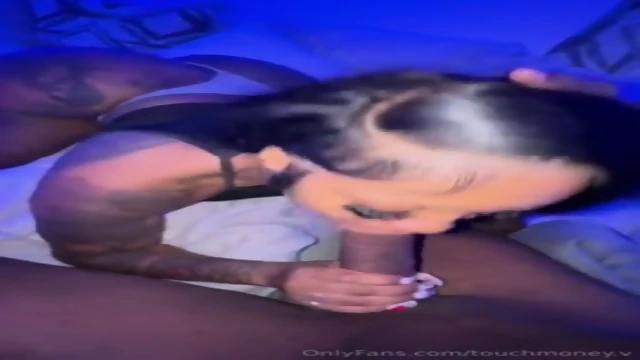 ÆÃiyana Fat ass in thong