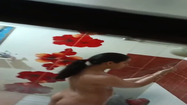 Bathing Neighbor Big Boobs Cousin Secretly Recorded