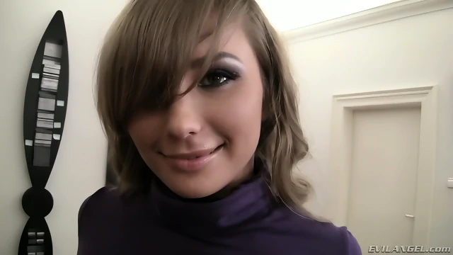 J€55ica Lµx - Hungry Girl Meets Rocco