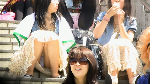 Asian Upskirt 16