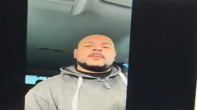 Herr Matthias hat vor der Kamera wÃ¤hrend eines Videoanrufs auf Facebook vor einem 11-jÃ¤hrigen MÃ¤dchen masturbiert.