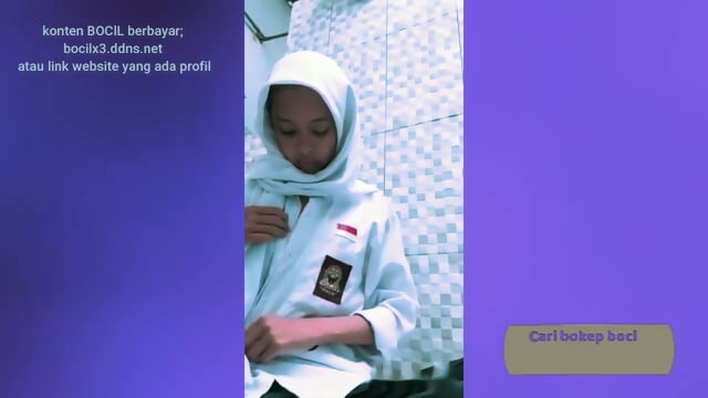 bocll sange, masih pake seragam di toilet -bokep indo malay -locil