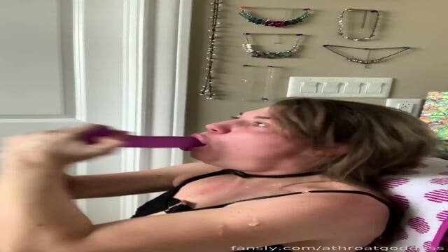 Deepthroat goddess 9