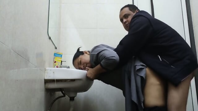 Desi Bhabhi Hardly Doggy Style Fuck By Husband Uncut