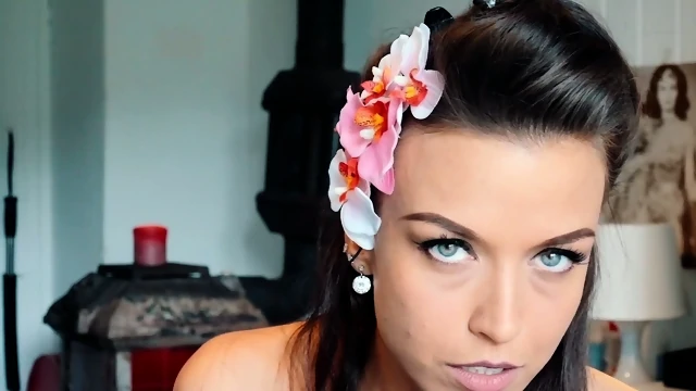 ASMR-Gina-Carla