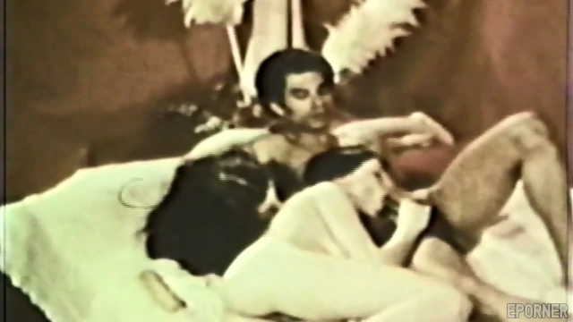 Threesome Action With Handsome Guy