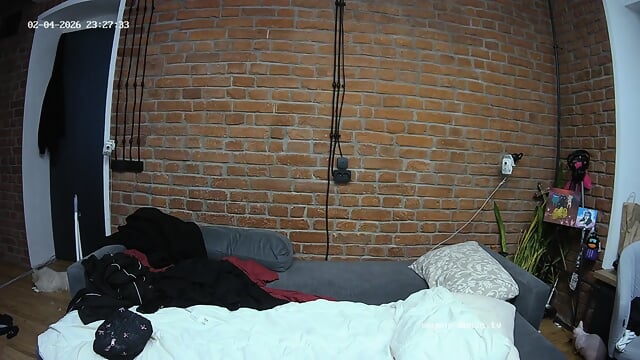 special candid perfect bare feet closeup scenes Bedroom camera at Tristan Smurfeta reallifecam apartment at Voyeur House TV 04.02.2026 from 20 h 48 min to 00 h 02 min