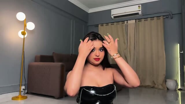 HInDILG FREE STRIPCHAT