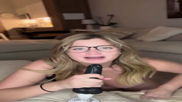 She  Suck  Get A Raise