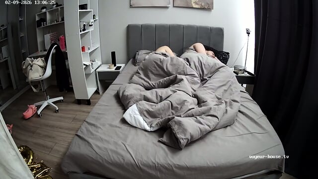 special candid sleeping perfect bare feet closeup scenes Bedroom camera at Ameya & Luis reallifecam apartment at Voyeur House TV 09.02.2026 from 05 h 29 min to 14 h 51 min