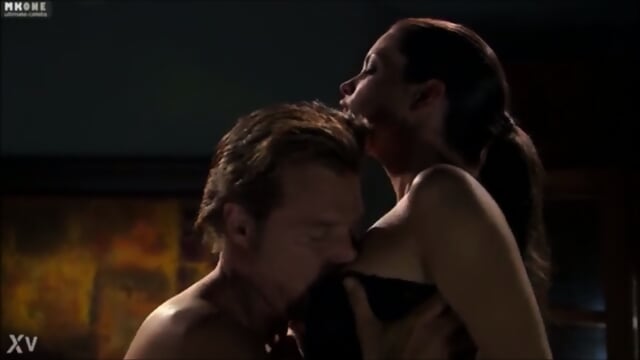 Jaime Pressely & Shawna Waldron in Poison Ivy - Hottest Scenes