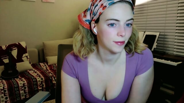 Impregnating my stepsister in the back of a cop car