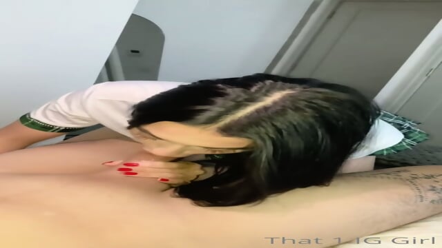 Bouncy babe schoolgirl