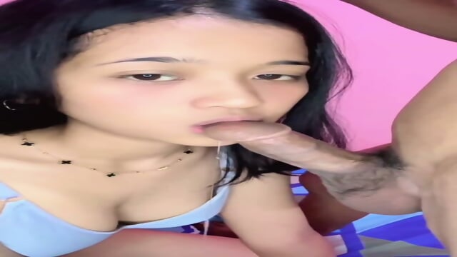 Cute play teen sucking dick on cam