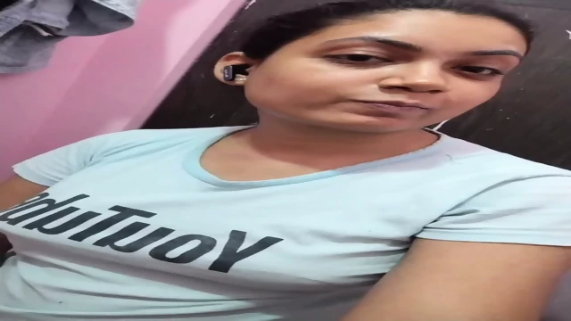 Indian Horny Milf Fingering Her Pussy Giving Blowjob Hard Fucking