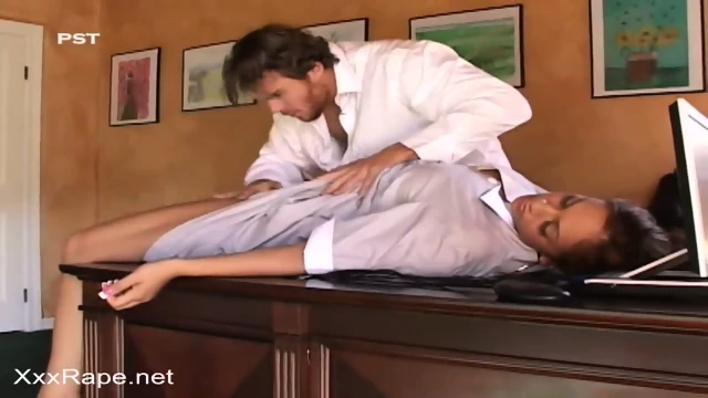 Ice La Fox - Latina Maid PK