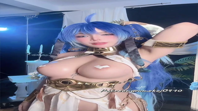 UmekoJ Iuno Cos Solo