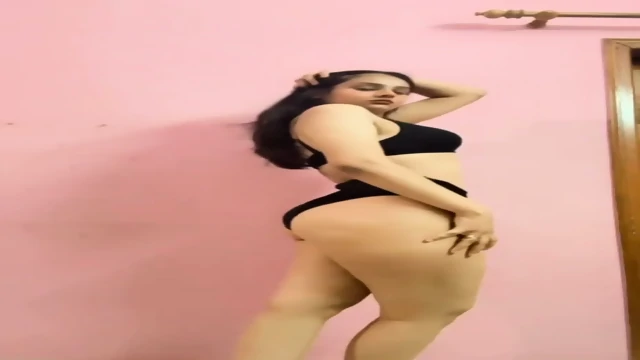 Indian girl strip compilation leaked