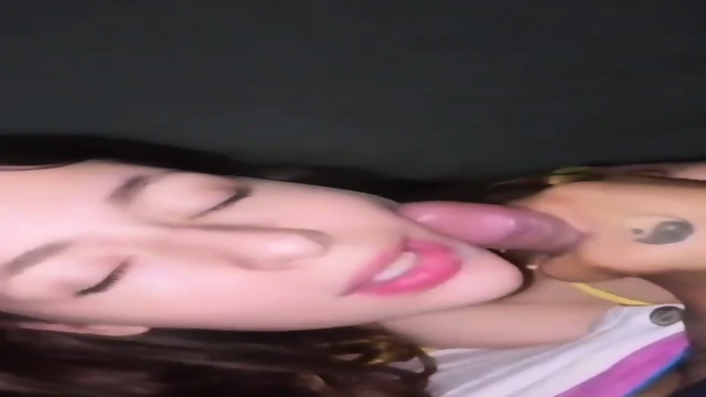 Novinha Mamou E Levou Gozada Na Cara