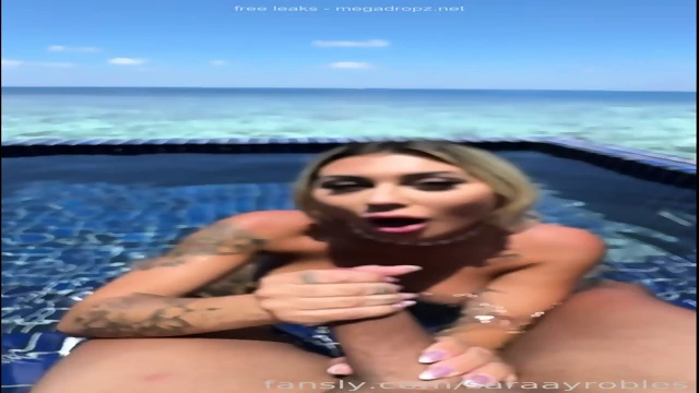 Saray Robles Gets Fucked On An Overwater Bungalow