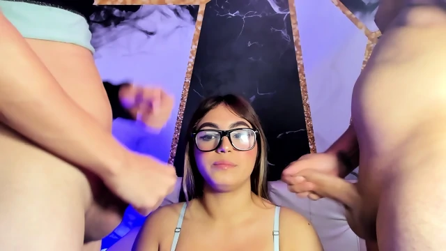 Mia Nerdy Girl Likes Dick